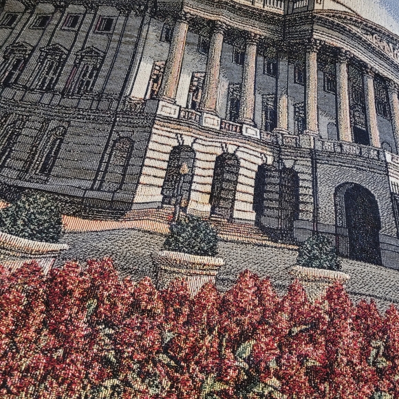US Capital Building Tapestry Throw - Picture 6 of 14